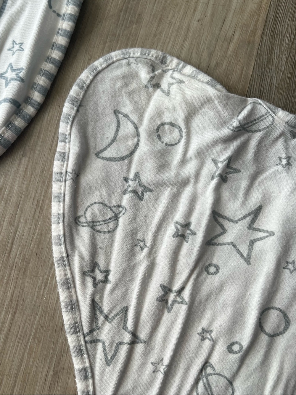 Love to Dream Swaddle Sleep Sack Bundle Bamboo size Small and Medium 1.0 TOG - Picture 8 of 8